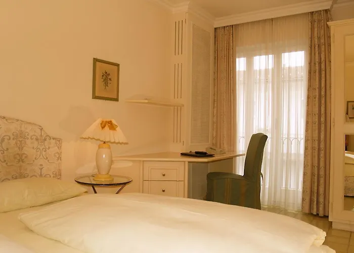 Al Porto 3* 阿斯科纳