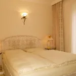 Al Porto Hotel