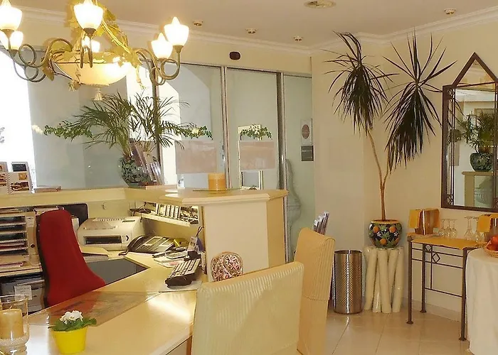 Al Porto Szálloda 3*